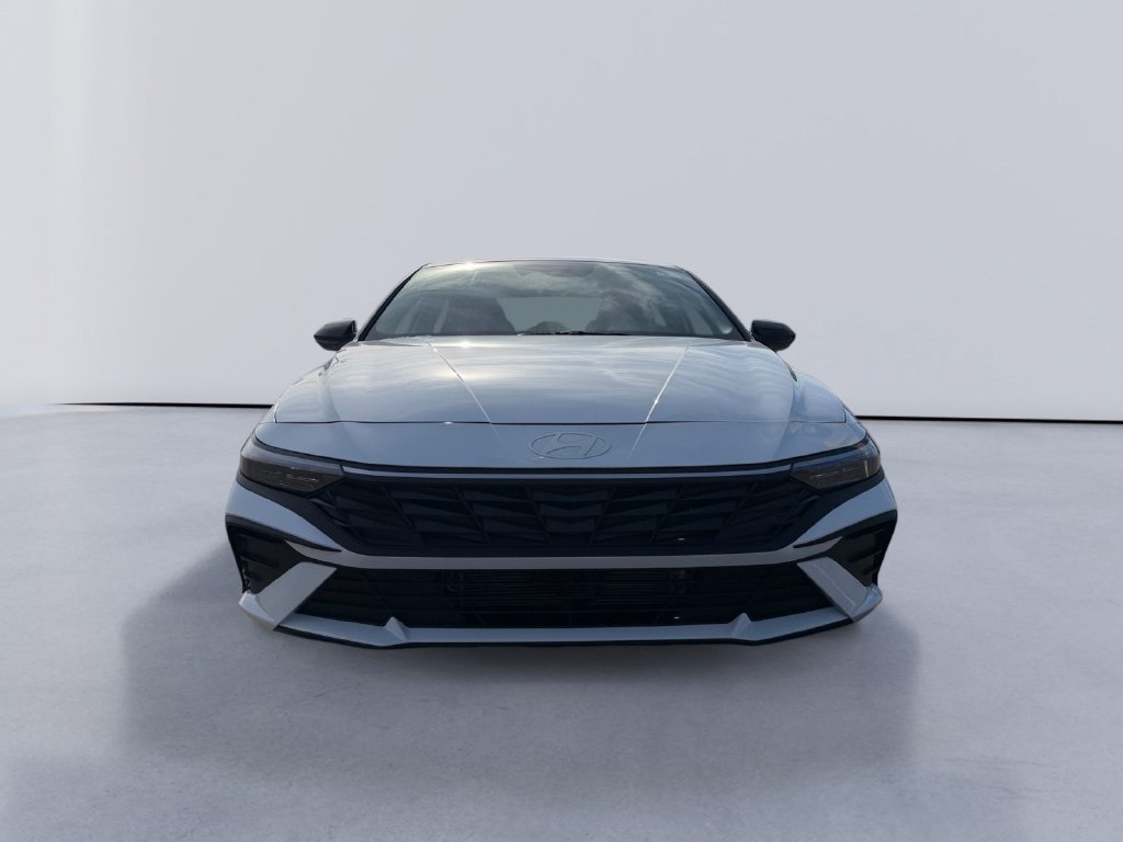 New 2026 Hyundai Elantra SEL FWD image 8