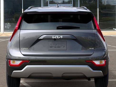 New 2026 Kia Niro SX image 13