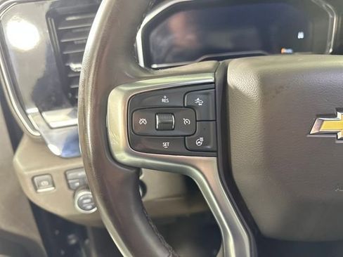 Used 2023 Chevrolet Silverado 1500 LT AWD/4WD image 15