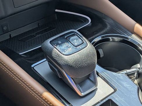 New 2026 Nissan Rogue Platinum AWD/4WD image 16