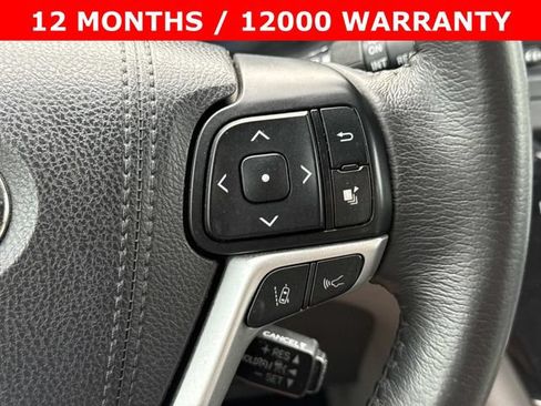 Used 2018 Toyota Sienna XLE w/ XLE Navigation Package FWD image 24