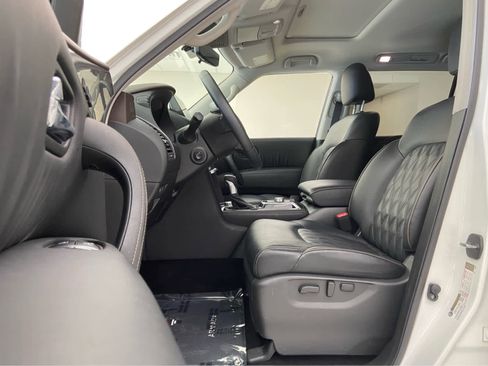 Used 2024 Nissan Armada Platinum w/ Captain's Chairs Package image 14