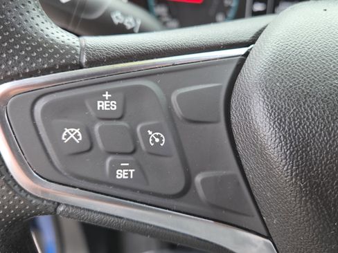 Used 2019 Chevrolet Equinox LS image 26