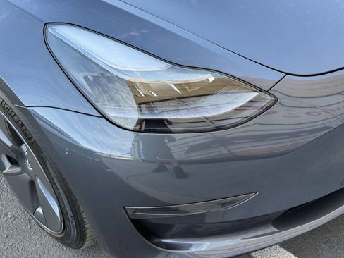 Used 2023 Tesla Model 3 Standard Range image 34