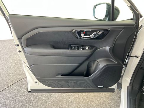 New 2026 Subaru Forester Sport AWD/4WD image 12