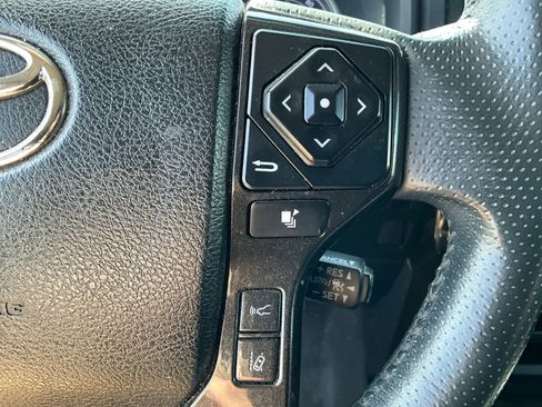 Used 2021 Toyota 4Runner TRD Off-Road Premium image 23