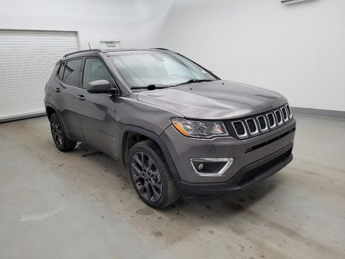 Used 2021 Jeep Compass Latitude AWD/4WD image 11