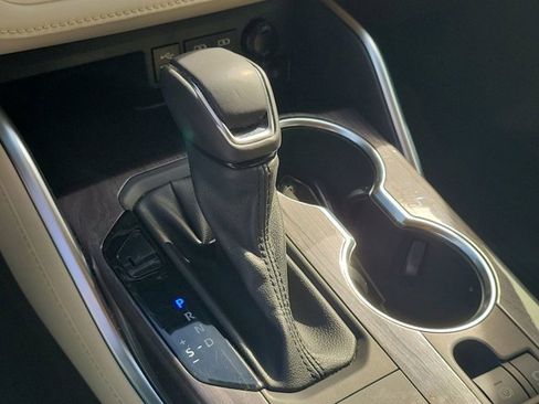 Used 2022 Toyota Highlander Limited image 25