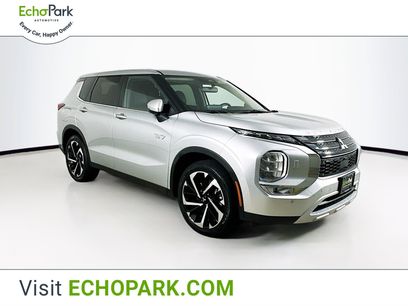 Used 2024 Mitsubishi Outlander 4WD Plug-In Hybrid