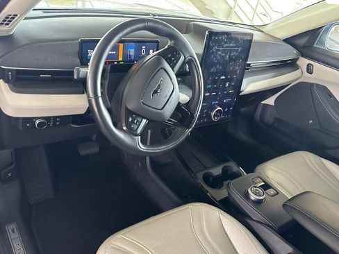 Used 2021 Ford Mustang Mach-E Premium RWD image 5