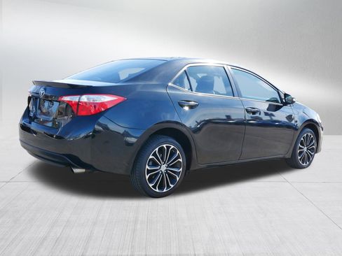 Used 2015 Toyota Corolla S image 7