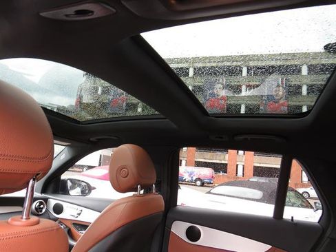 Certified 2021 Mercedes-Benz GLC 300 4MATIC w/ AMG Line image 20