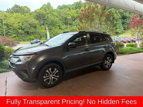 Used 2016 Toyota RAV4 LE FWD image 3