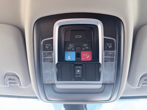 Used 2024 RAM 2500 Laramie image 18