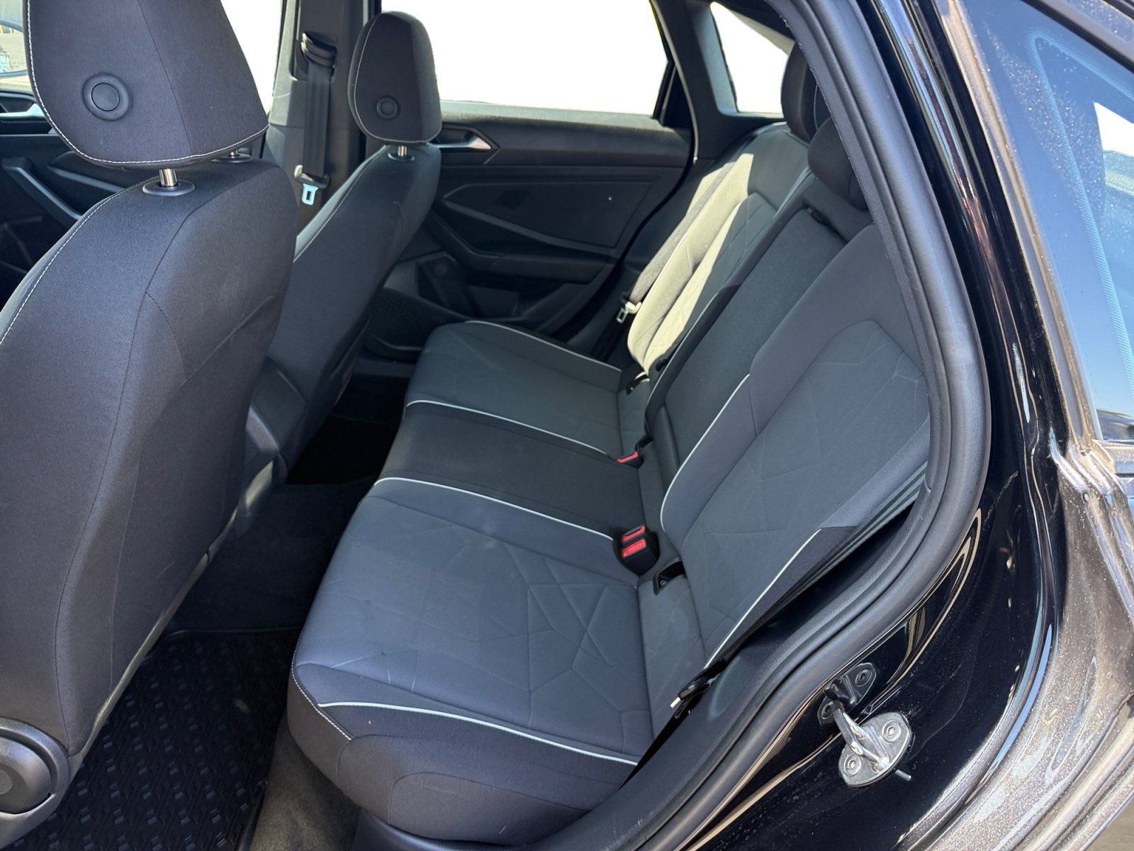 Used 2025 Volkswagen Jetta Sport FWD image 16