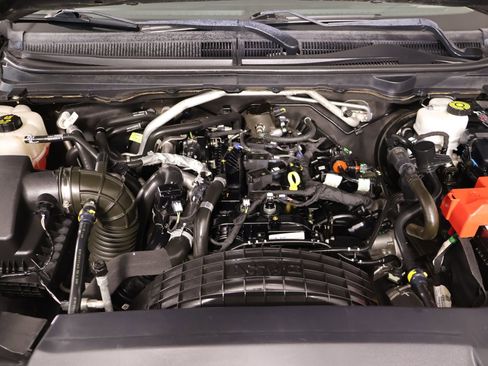 Used 2019 Ford Ranger XL w/ Equipment Group 101A Mid RWD image 18