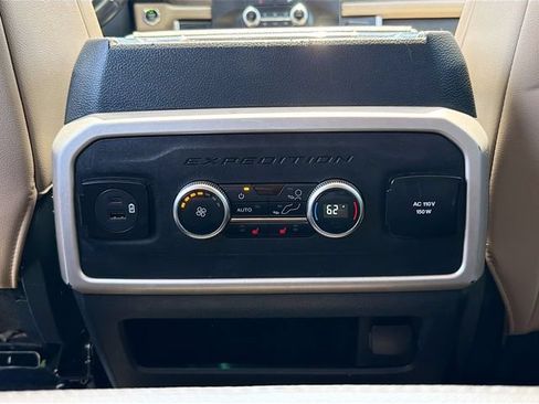 Used 2023 Ford Expedition Max Limited AWD/4WD image 27