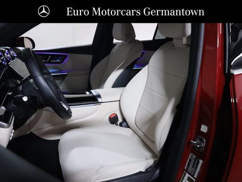 Certified 2026 Mercedes-Benz GLC 300 4MATIC image 36