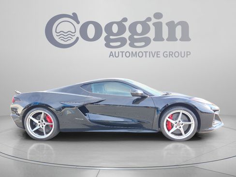 New 2025 Chevrolet Corvette E-Ray w/ ZER Performance Package AWD/4WD image 7