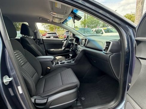 Used 2018 Kia Sportage LX w/ LX Popular Package FWD image 17