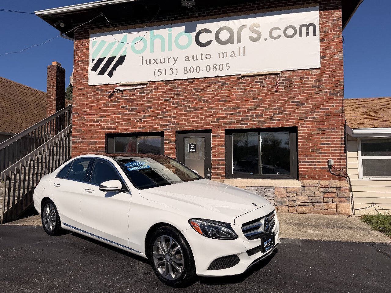 Used 2016 Mercedes-Benz C 300 4MATIC Sedan image 1