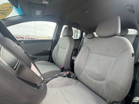 Used 2017 Hyundai Accent SE image 13