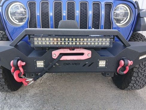 Used 2019 Jeep Wrangler Unlimited Rubicon image 12