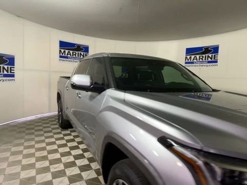 Used 2023 Toyota Tundra Limited image 4
