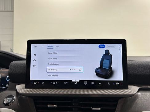 New 2027 Ford Explorer Platinum AWD/4WD image 23