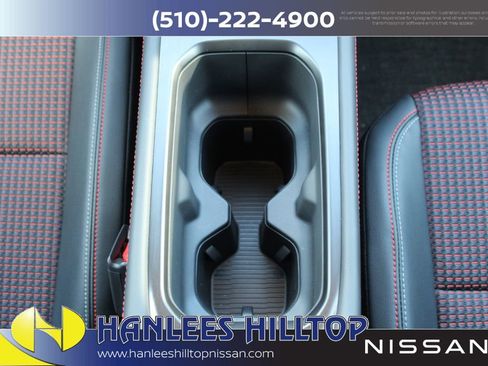 New 2025 Nissan Kicks SR image 17