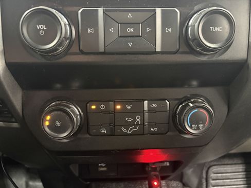 Used 2019 Ford F350 XL w/ Power Equipment Group RWD image 16