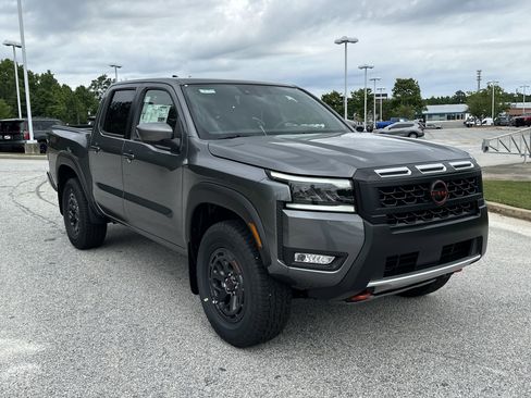 New 2026 Nissan Frontier PRO-4X AWD/4WD image 3