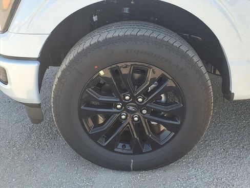 New 2025 Ford F150 Lariat w/ Equipment Group 501A Mid image 24