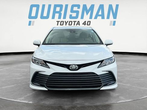 Used 2024 Toyota Camry LE image 2
