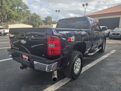 Used 2009 Chevrolet Silverado 2500 LT w/ Suspension Package, Off-Road image 6
