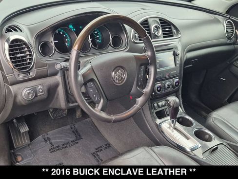 Used 2016 Buick Enclave Leather w/ Trailering Package FWD image 2