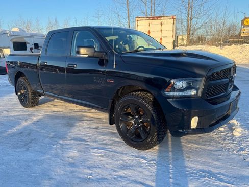Used 2018 RAM 1500 Sport w/ Sport Premium Group image 7