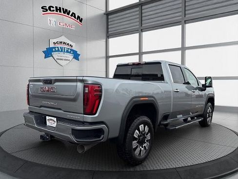 Used 2025 GMC Sierra 3500 Denali w/ Denali Reserve Package image 4