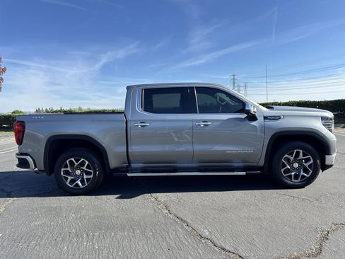 Used 2023 GMC Sierra 1500 SLT w/ SLT Premium Package image 7