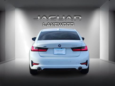 Used 2021 BMW 330i xDrive Sedan w/ Convenience Package image 4