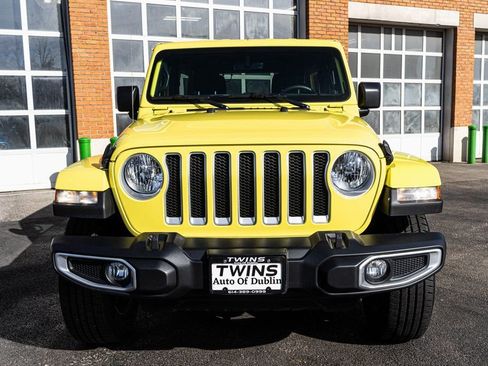 Used 2023 Jeep Wrangler Unlimited Sahara AWD/4WD image 30