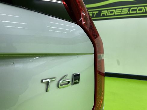 Used 2018 Volvo XC90 T6 Momentum w/ Convenience Package image 14