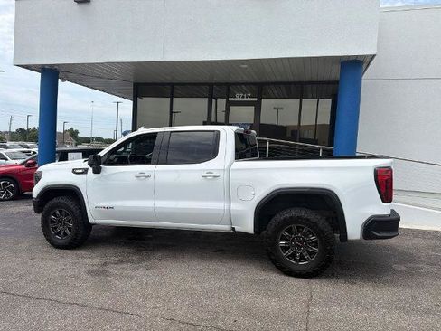 Used 2024 GMC Sierra 1500 AT4X AWD/4WD image 3
