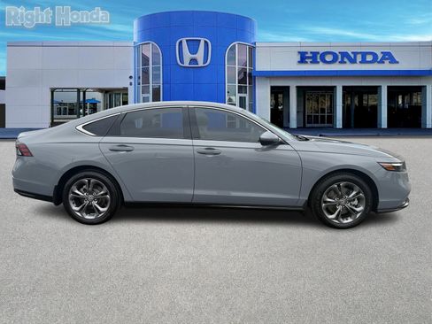 Certified 2023 Honda Accord EX-L image 7