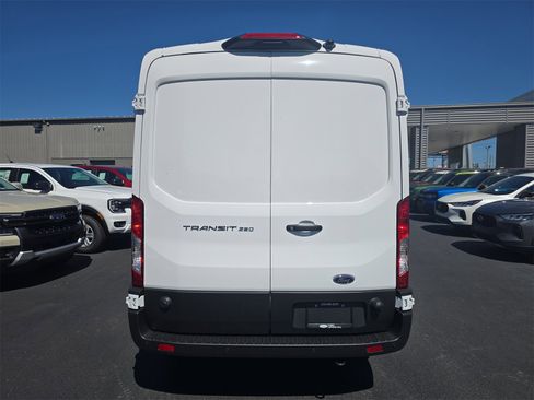 New 2025 Ford Transit 250 148 Medium Roof w/ Load Area Protection Package image 5