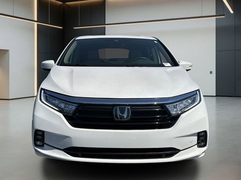 Used 2023 Honda Odyssey Elite image 4