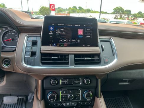 Used 2021 Chevrolet Tahoe High Country AWD/4WD image 14