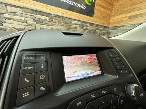 Used 2019 Ford Edge SE AWD/4WD image 24