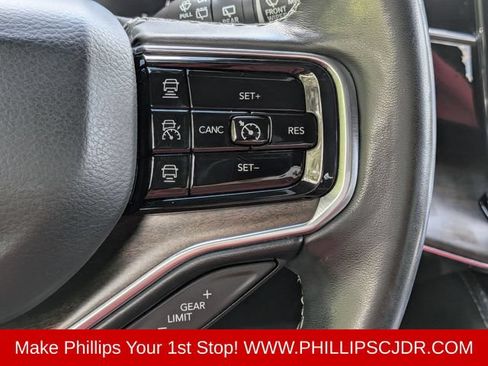 Used 2022 Jeep Grand Wagoneer Series I AWD/4WD image 25