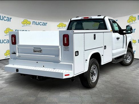 New 2025 Ford F250 XL w/ XL Chrome Package image 7